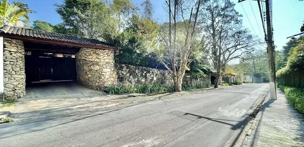 Fazenda / Sítio / Chácara com 5 Quartos para venda ou aluguel, 2530m² no Vila Santo Antônio, Cotia