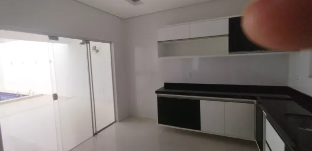 Casa de Condomínio com 3 Quartos para alugar, 140m² no Cidade Universitária, Petrolina