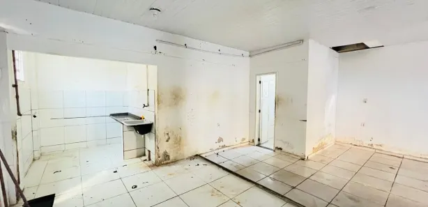 Loja / Salão / Ponto Comercial para alugar, 40m² no Vila Carvalho (Vila Inhomirim), Magé