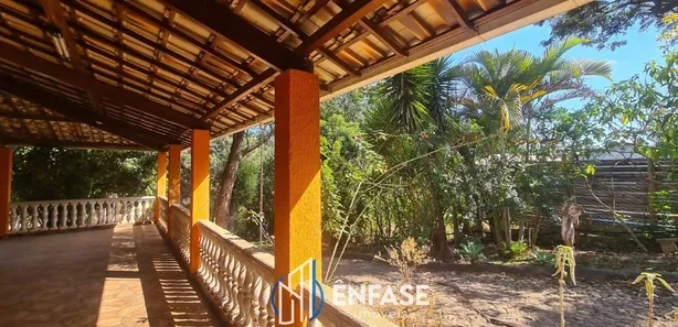 Fazenda / Sítio / Chácara com 9 Quartos à venda, 5600m² no São José, São Joaquim de Bicas