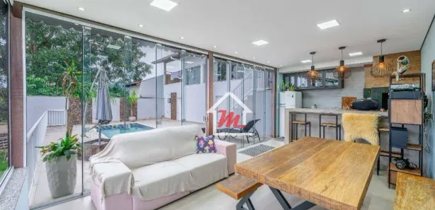Casa com 3 Quartos à venda, 231m² no Velha Central, Blumenau