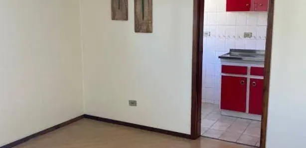 Apartamento com 1 Quarto para alugar, 38m² no Centro, Curitiba