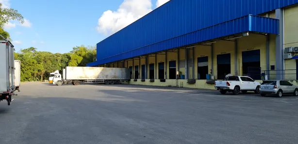 Galpão / Depósito / Armazém à venda, 9000m² no CIA, Simões Filho