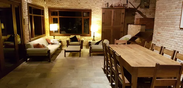 Fazenda / Sítio / Chácara com 9 Quartos à venda, 400m² no Sebandilha, Mairinque