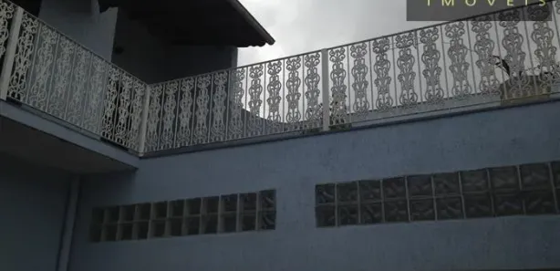 Sobrado com 3 Quartos para alugar, 213m² no Vila Figueira, Suzano