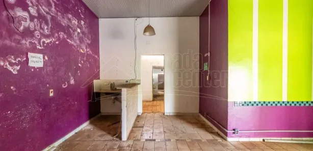 Loja / Salão / Ponto Comercial para alugar, 300m² no Vila Nossa Senhora do Carmo, Araraquara