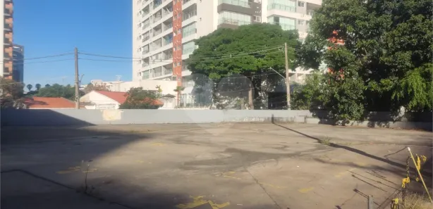 para alugar, 600m² no Campo Belo, São Paulo