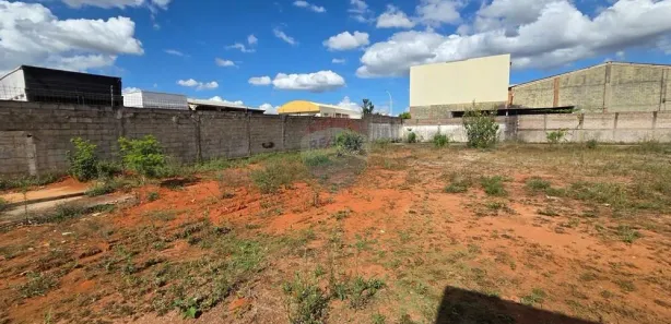 Galpão / Depósito / Armazém à venda, 130m² no Zona Industrial, Brasília