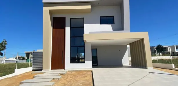 Sobrado com 3 Quartos à venda, 235m² no Boa Vista, Vitória da Conquista
