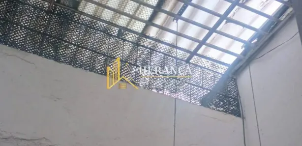 Galpão / Depósito / Armazém à venda, 177m² no Cascadura, Rio de Janeiro