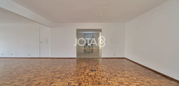 Conjunto Comercial / Sala para alugar, 55m² no Centro, Curitiba