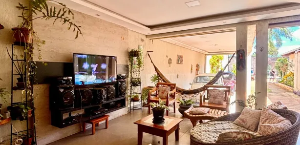 Casa de Condomínio com 7 Quartos à venda, 1200m² no Região dos Lagos, Brasília