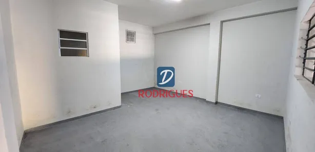 Loja / Salão / Ponto Comercial para alugar, 100m² no Serraria, Diadema