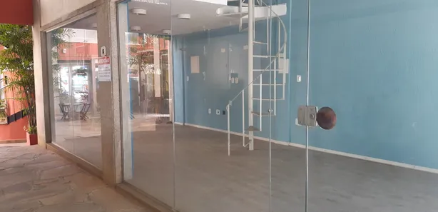 Loja / Salão / Ponto Comercial à venda, 30m² no Centro, Cabo Frio