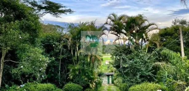 Fazenda / Sítio / Chácara com 2 Quartos à venda, 2500m² no Biritiba-Ussu, Mogi das Cruzes