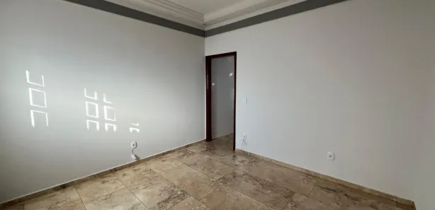 Casa com 2 Quartos para alugar, 140m² no Chácara Braz Miraglia, Jaú
