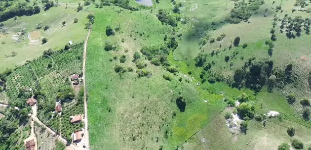 Fazenda / Sítio / Chácara à venda, 360000m² no , Sairé