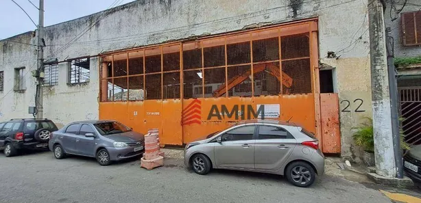 Galpão / Depósito / Armazém à venda, 1600m² no Ilha da Conceição, Niterói