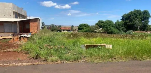 Terreno / Lote Comercial à venda, 400m² no Centro, Tupãssi