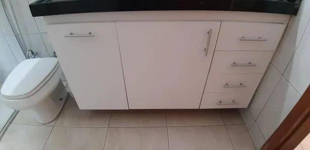 Sobrado com 1 Quarto à venda, 300m² no Jóquei, Teresina