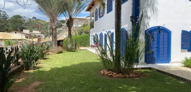 Casa de Condomínio com 6 Quartos à venda, 305m² no Inconfidência, Viçosa