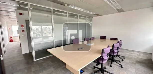 Conjunto Comercial / Sala para alugar, 260m² no Vila São Francisco (Zona Sul), São Paulo
