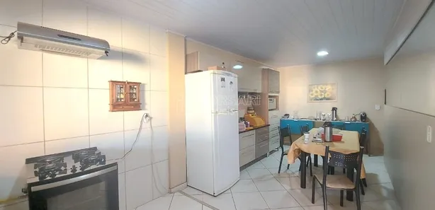 Sobrado com 2 Quartos à venda, 135m² no Jardim Maria Luiza, Araraquara