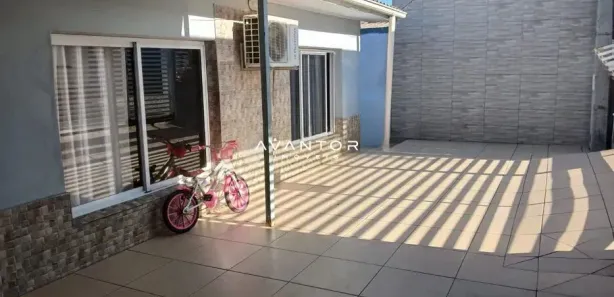 Casa com 3 Quartos à venda, 120m² no Patronato, Santa Maria