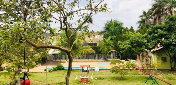 Fazenda / Sítio / Chácara com 3 Quartos à venda, 180m² no Alvorada, Ibiporã