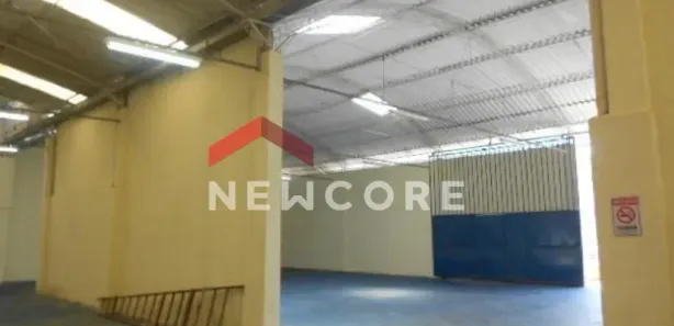 Galpão / Depósito / Armazém à venda, 1201m² no Parque Boa Vista II, Duque de Caxias