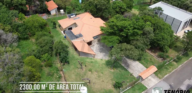 Casa de Condomínio com 2 Quartos à venda, 185m² no Condominio Recanto dos Passaros, Alumínio