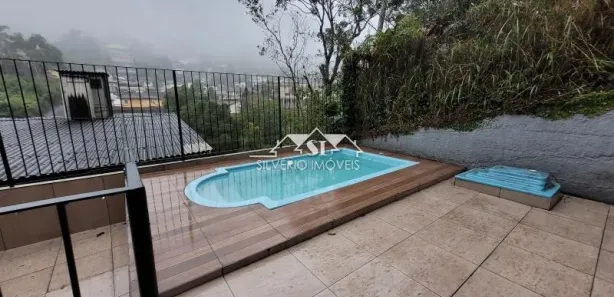 Apartamento com 2 Quartos para alugar, 70m² no Quitandinha, Petrópolis