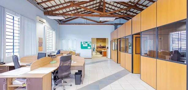 Galpão / Depósito / Armazém à venda, 825m² no Parolin, Curitiba
