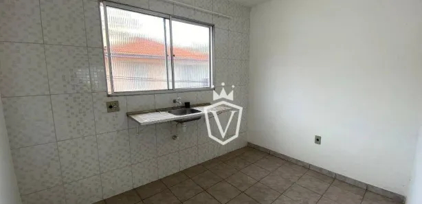 Loja / Salão / Ponto Comercial para alugar, 250m² no Vila Vianelo, Jundiaí