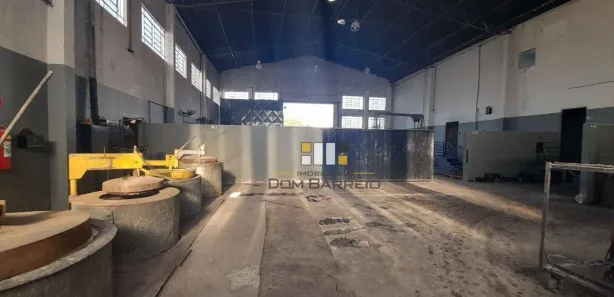 Galpão / Depósito / Armazém à venda, 700m² no Parque das Indústrias (Nova Veneza), Sumaré