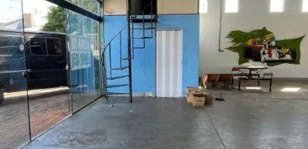 Conjunto Comercial / Sala para alugar, 166m² no Cancelli, Cascavel