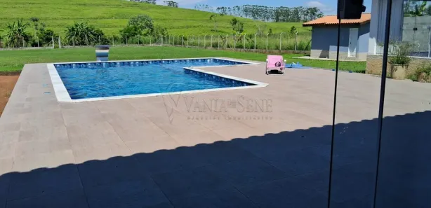 Fazenda / Sítio / Chácara com 3 Quartos à venda, 250m² no Chácara Marambaia, Caçapava
