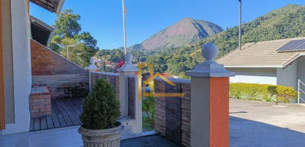 Casa de Condomínio com 3 Quartos à venda, 138m² no Bom Retiro, Teresópolis
