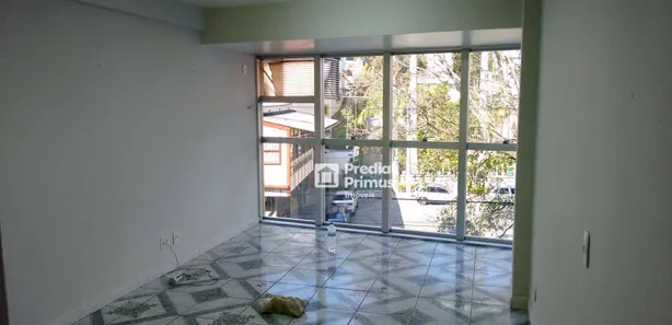 Conjunto Comercial / Sala para alugar, 25m² no Vilage, Nova Friburgo