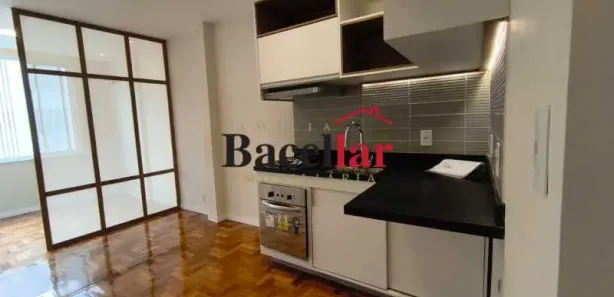 Kitnet com 1 Quarto à venda, 28m² no Copacabana, Rio de Janeiro