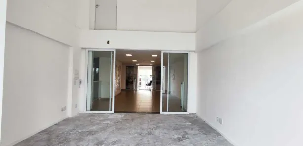 Loja / Salão / Ponto Comercial para venda ou aluguel, 34m² no Centro, Itatiba