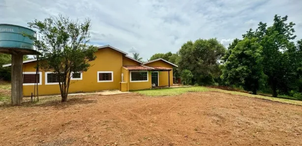Fazenda / Sítio / Chácara com 3 Quartos à venda, 100m² no Conjunto Residencial Lourenco Bacarin, Ibiporã