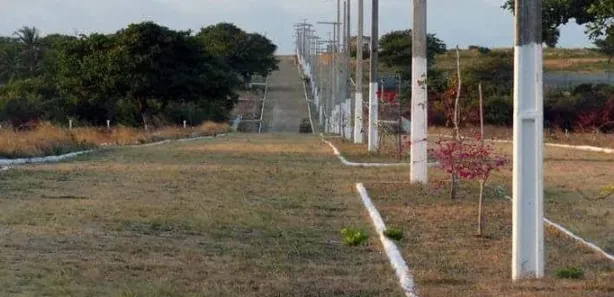 Terreno / Lote / Condomínio à venda, 250m² no Cascavel, Cascavel