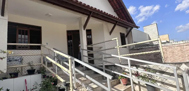 Casa com 5 Quartos para alugar, 160m² no Jardim Tavares, Campina Grande