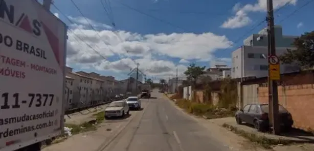 Galpão / Depósito / Armazém à venda, 360m² no Duque de Caxias, Betim
