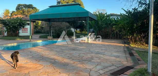 Fazenda / Sítio / Chácara com 2 Quartos para venda ou aluguel, 560m² no Nova Veneza, Paulínia
