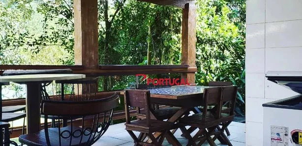 Fazenda / Sítio / Chácara com 3 Quartos à venda, 2000m² no Glicério, Macaé