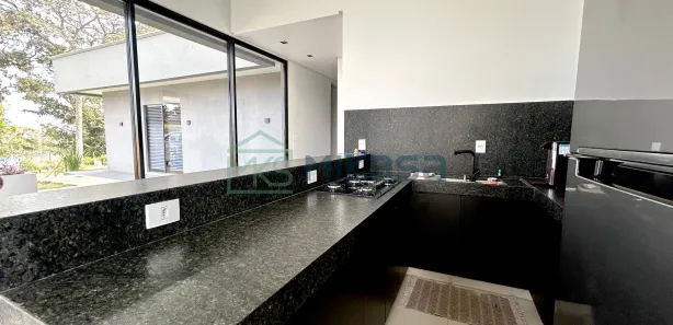 Casa de Condomínio com 3 Quartos à venda, 234m² no , Santo Antônio de Goiás