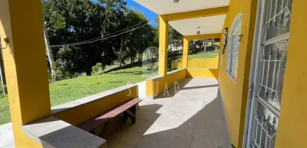 Fazenda / Sítio / Chácara com 2 Quartos à venda, 3750m² no , Juquitiba