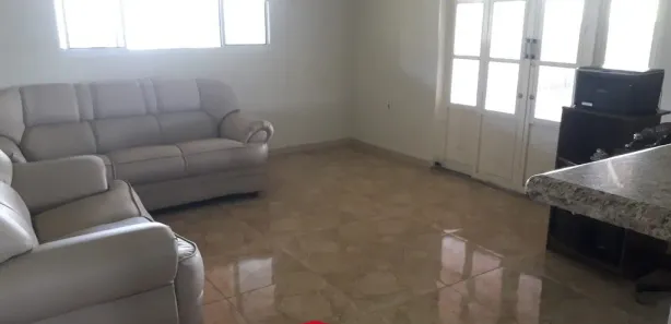 Fazenda / Sítio / Chácara com 2 Quartos à venda, 312m² no Chácara Marambaia, Caçapava